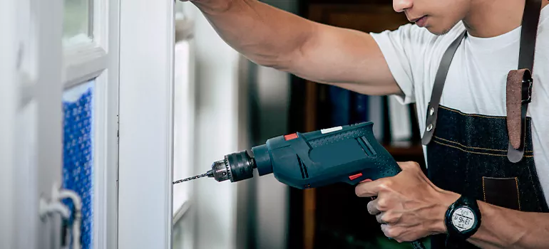 Residential Exterior Window Finishing in Wright, FL